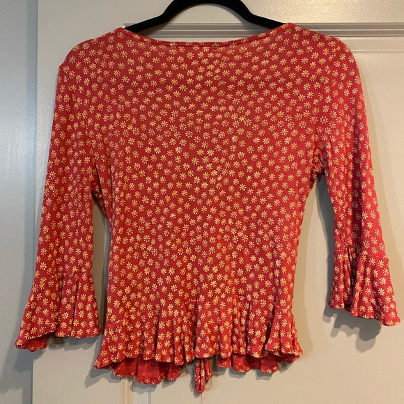 Urban Outfitters red floral skater top - Picture 2 of 3
